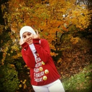 Meet your Posher, Maryam